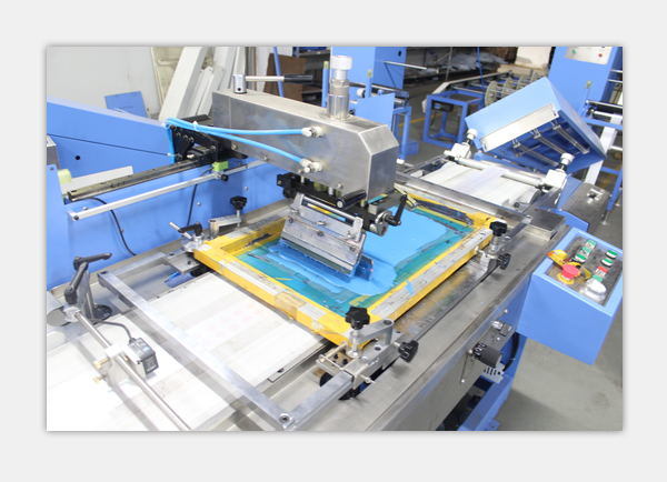 Multicolors Labels Narrow Fabric Automatic Screen Printing Machine