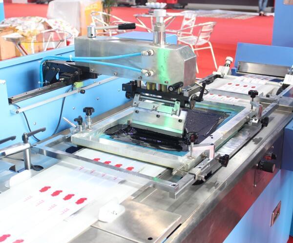 Cotton Label Automatic Screen Printing Machine with CE Certificate