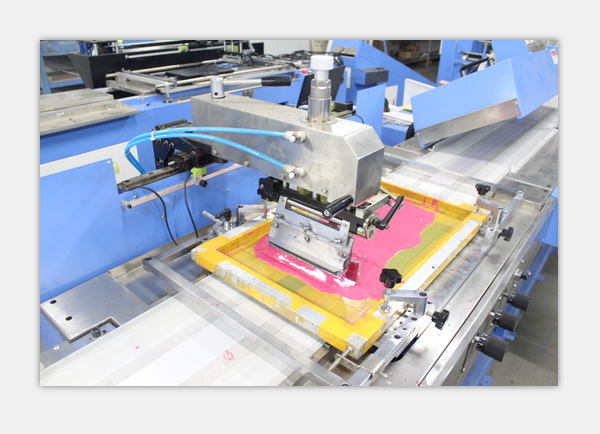 Multicolors Labels Narrow Fabric Automatic Screen Printing Machine