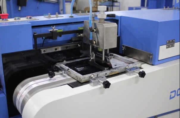 Garment Labels Screen Printing Machine with Two Faces Printing