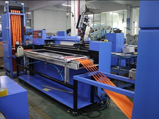 Factory Supply Garment Labels Rolling Machine -
 Haness Webbings Screen Printing Machine with High Speed – Kin Wah